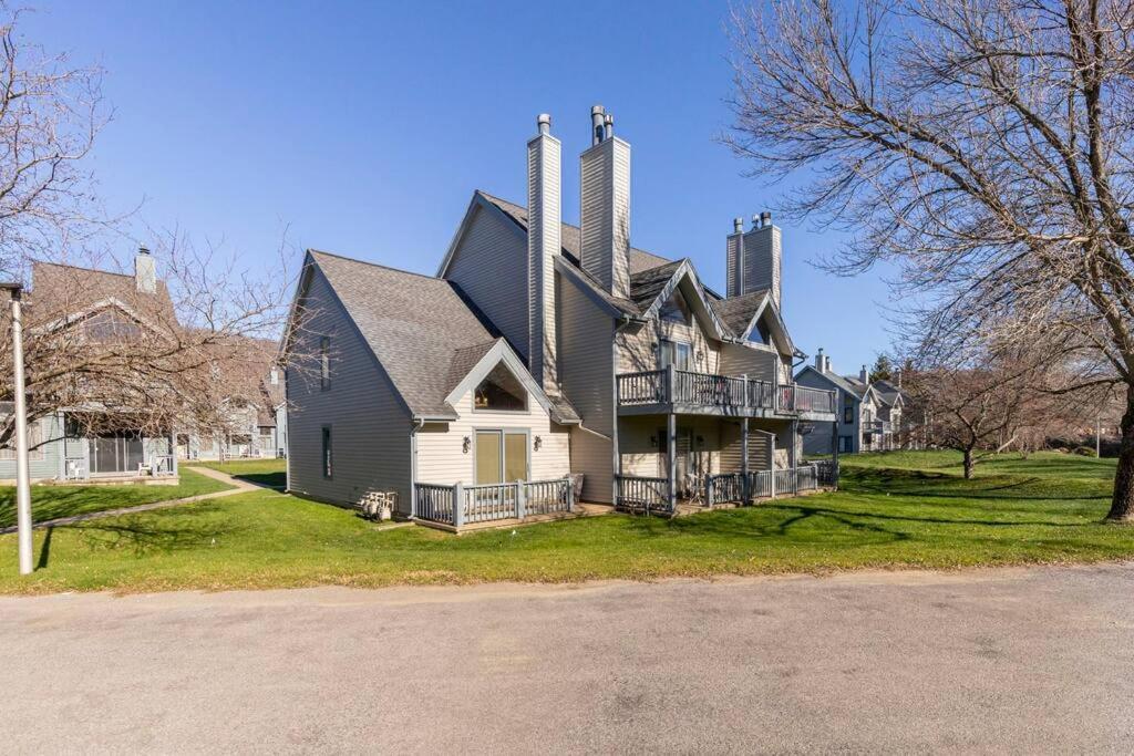 Apartment Skiing, Hiking, Village Of Eville Mtn Escape *