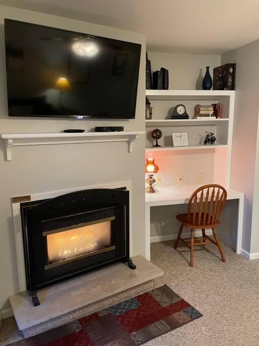Apartment Skiing, Hiking, Village Of Eville Mtn Escape Ellicottville